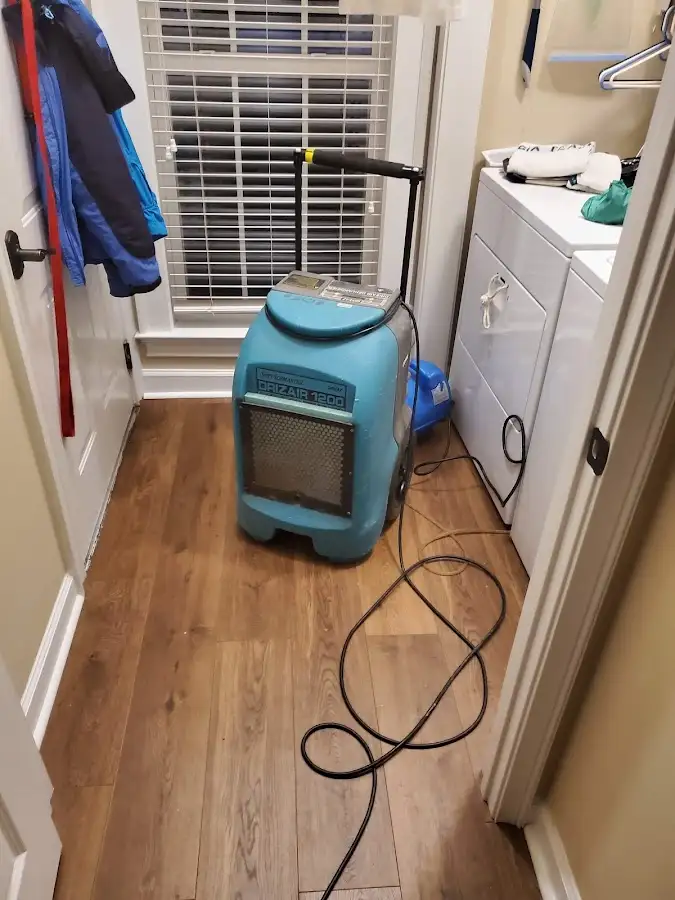 Commercial dehumidifier deployed for Flood Damage Cleanup in West Clarkston-Highland